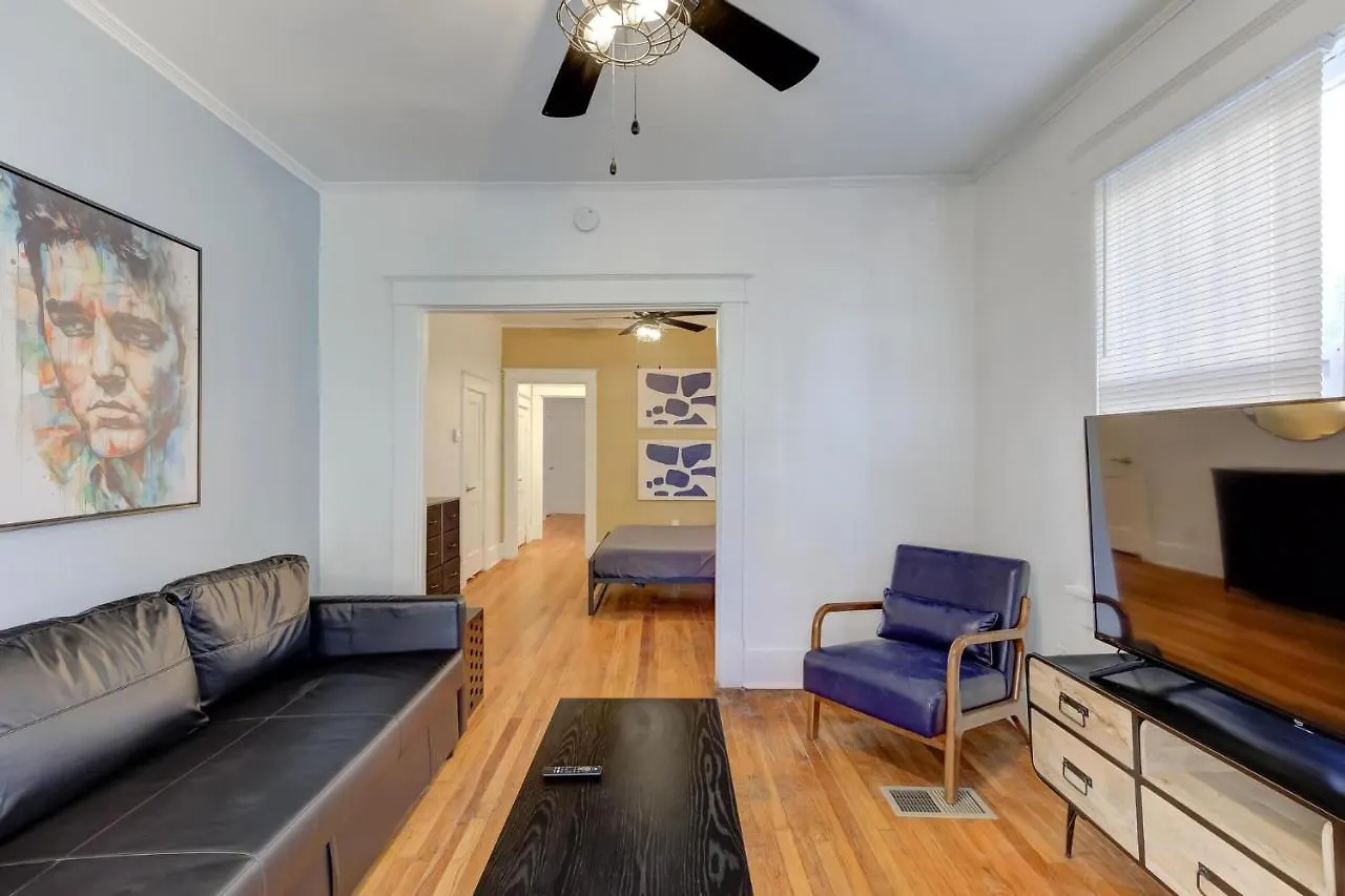 Charming Cooper-Young Flat In The Heart Of Memphis Apartment