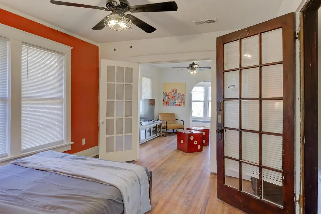 Apartment Charming Cooper-Young Flat In The Heart Of Memphis