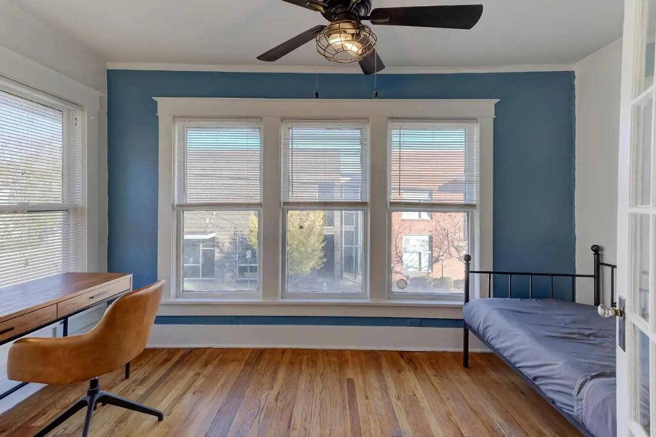Charming Cooper-Young Flat In The Heart Of Memphis 0*,  United States