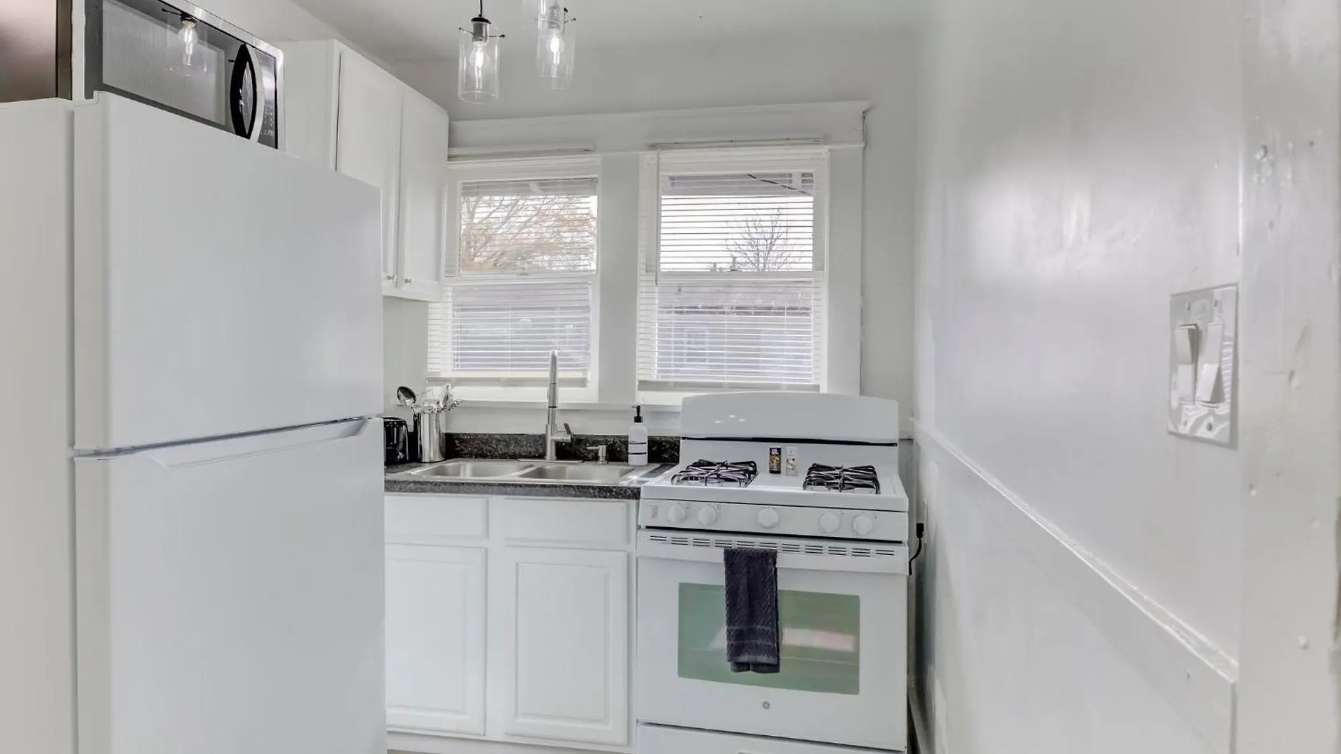 Charming Cooper-Young Flat In The Heart Of Memphis 0*,  United States